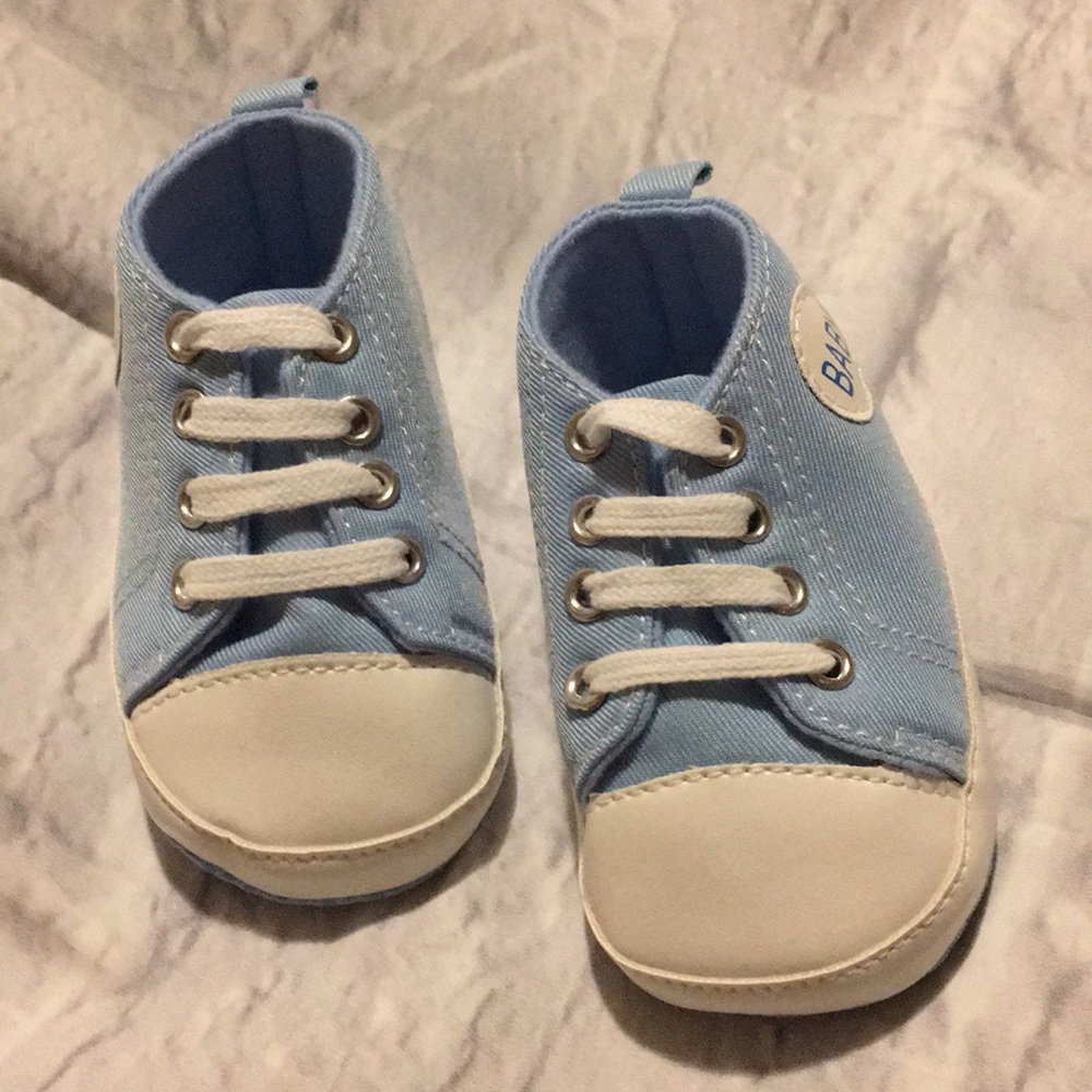 Sneakers & Romper 6 Mos NWT - Picture 3 of 8